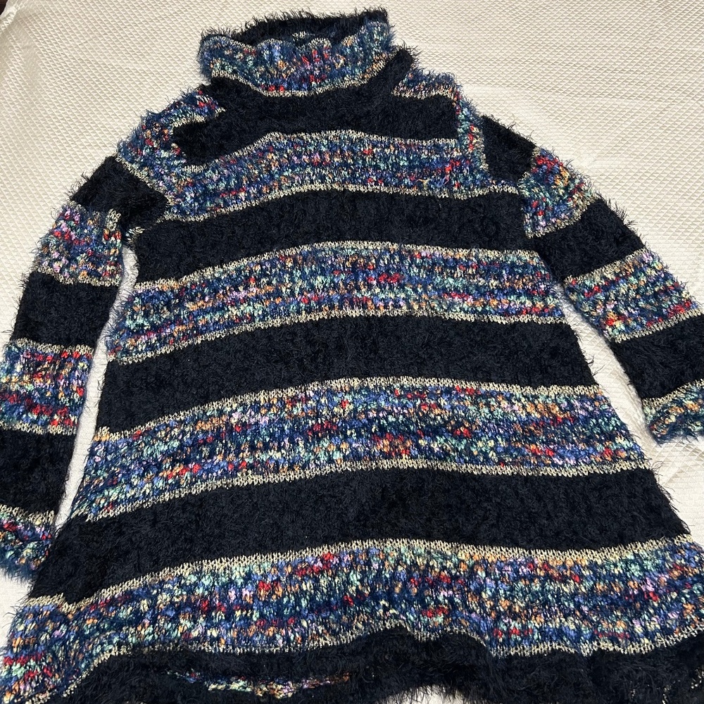 Ladies New Directions Stretchy Dressy Sweater